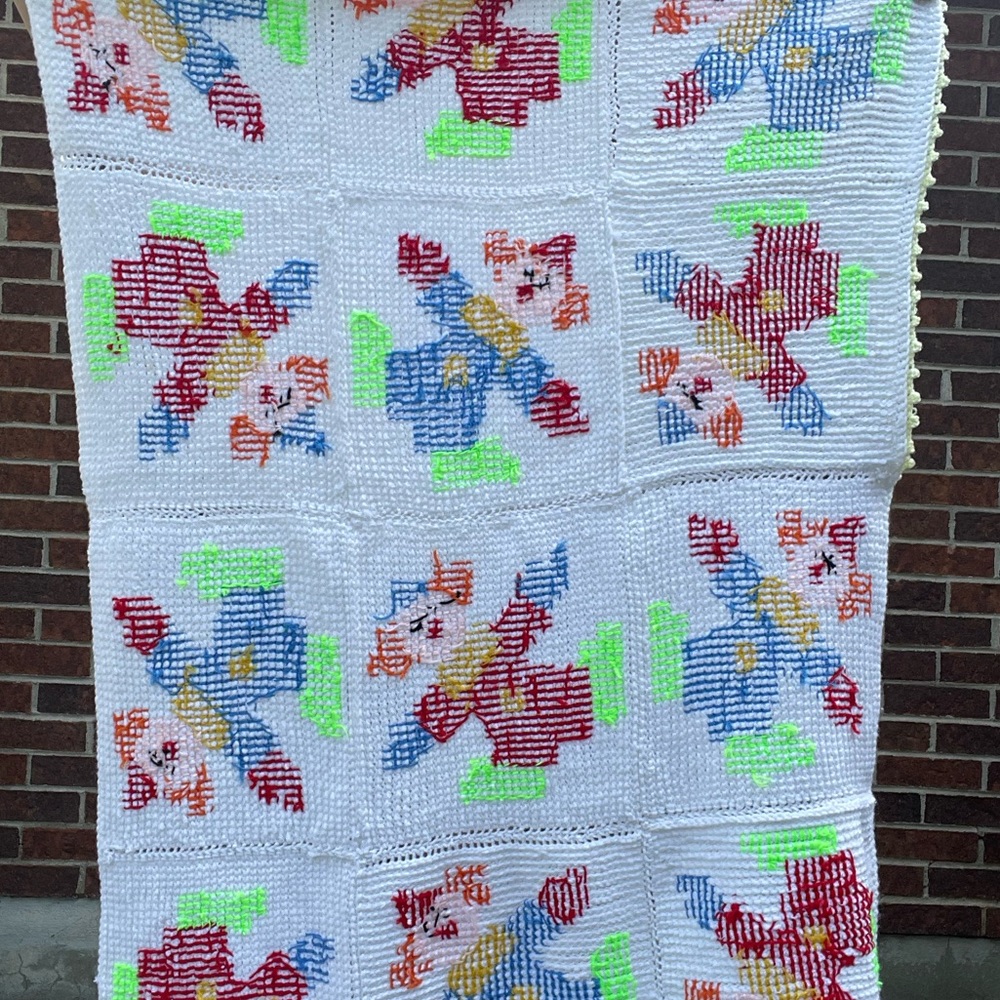 Colorful Patchwork Quilt - Picture 5 of 5